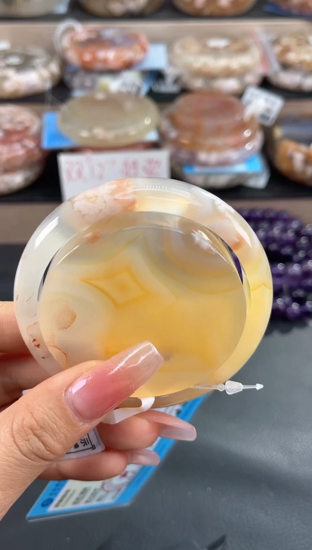 未镶嵌手镯石英质玉59