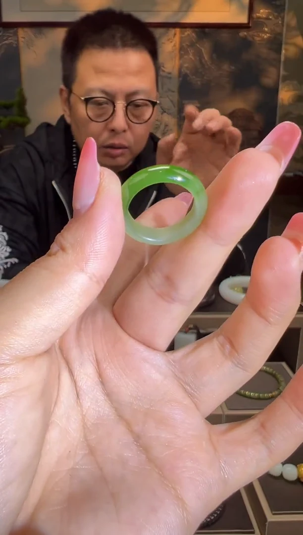 【闪购商品】和田玉戒指未镶嵌碧玉卡18mm