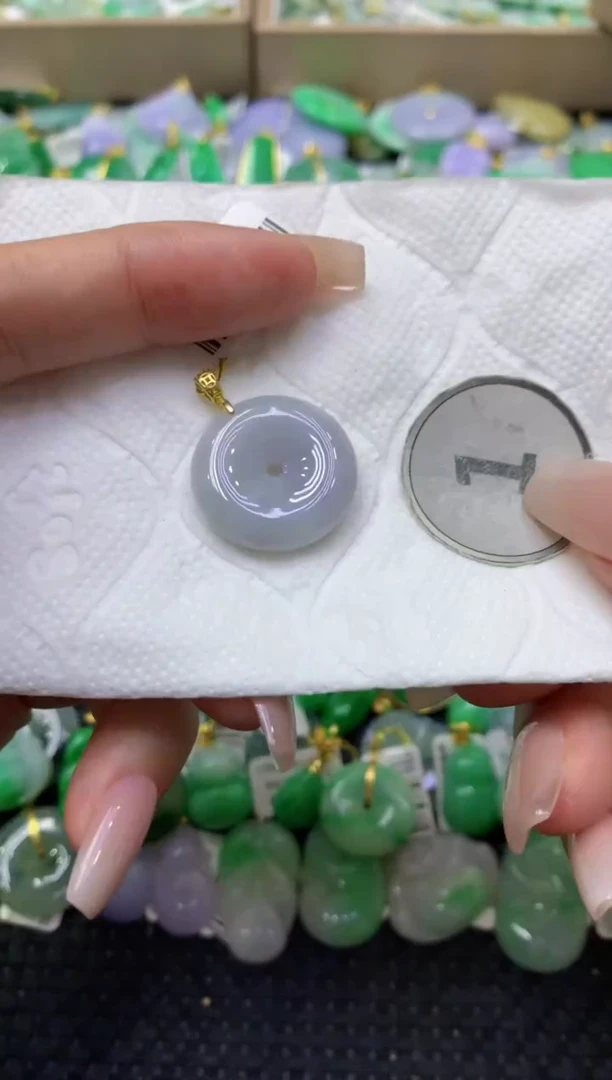 颈饰未镶嵌翡翠天然缅甸翡翠A货