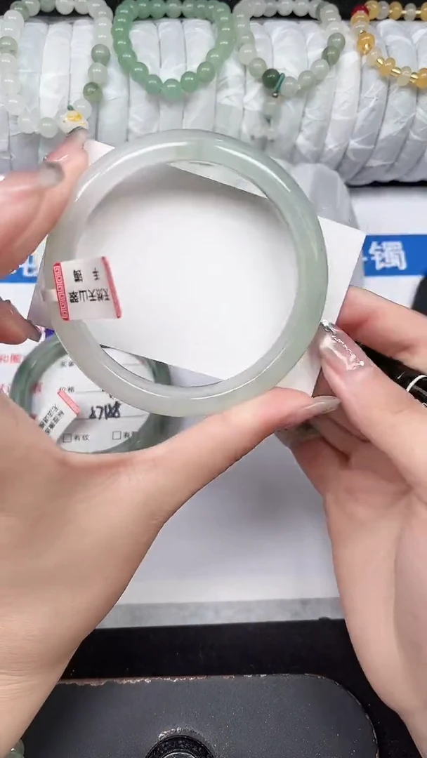 未镶嵌手镯石英质玉271-63/64