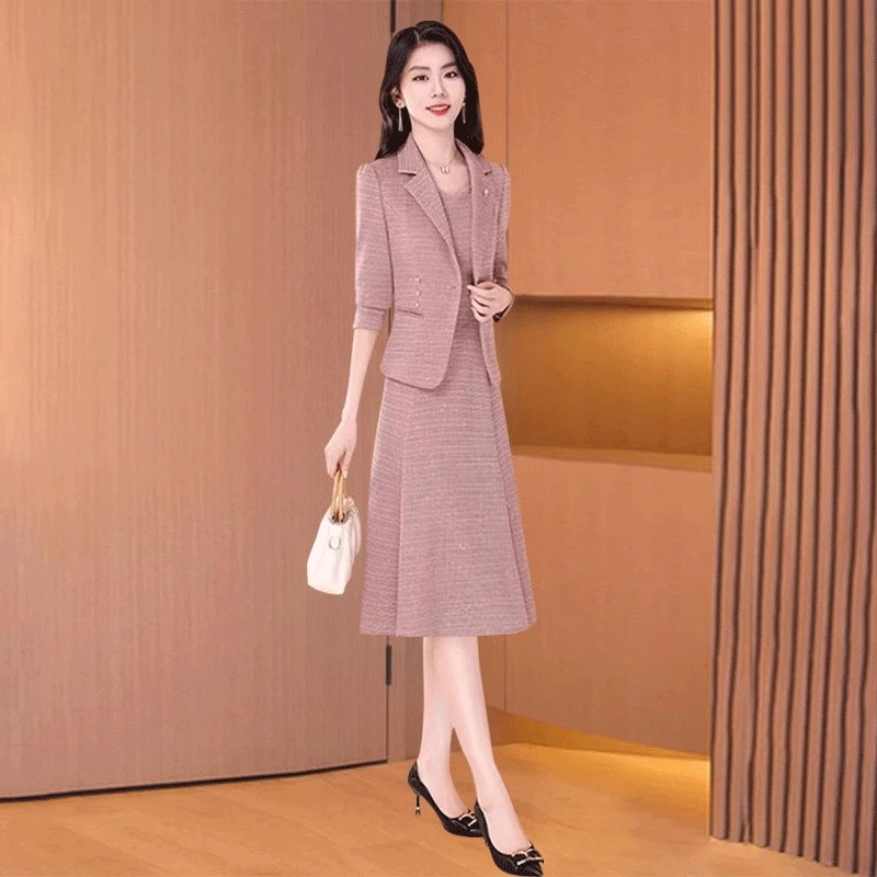 十月份喜婆婆婚宴装平时可穿2025新款妈妈礼服结婚套装轻奢上档次