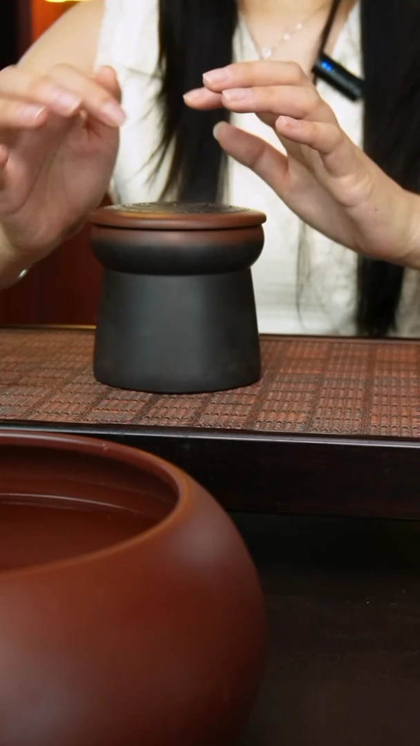 手工坭兴陶 茶叶罐100克