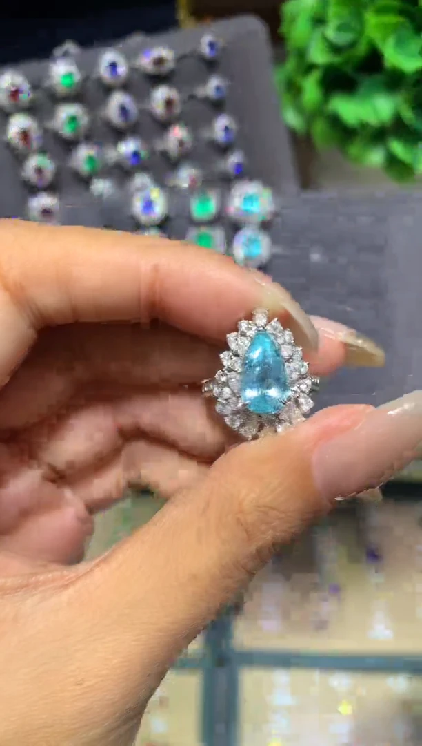 18K金镶嵌戒指帕拉依巴碧玺2.45ct