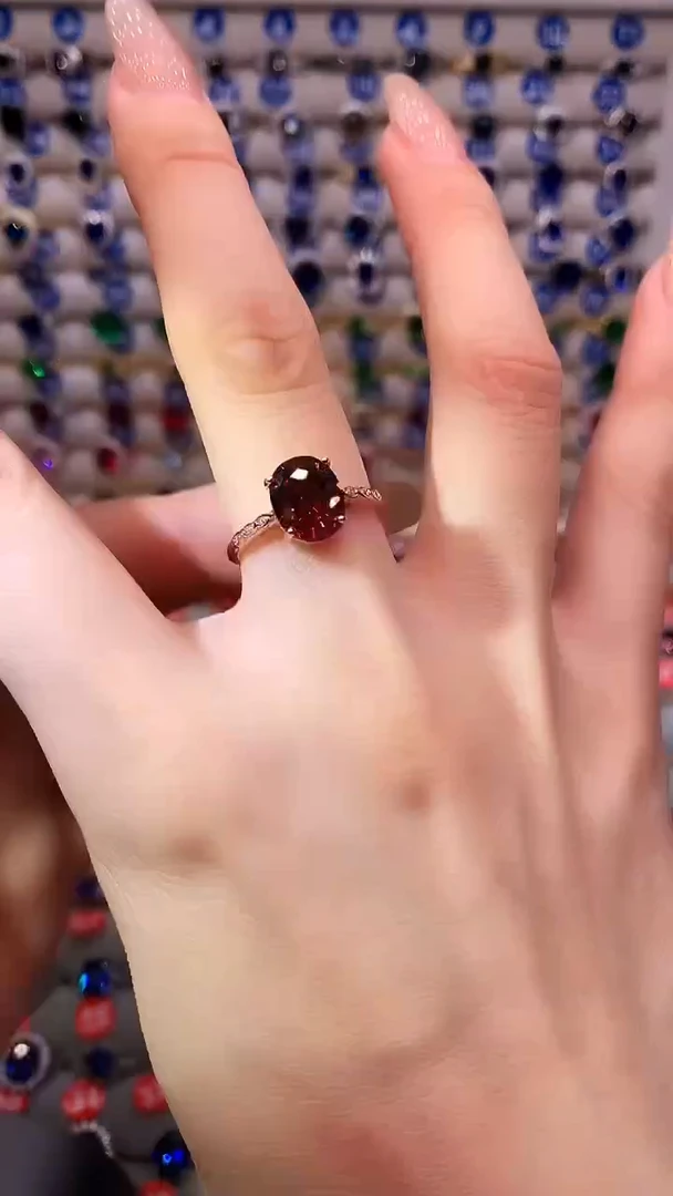 【闪购商品】石榴石戒指银S925镶嵌1111