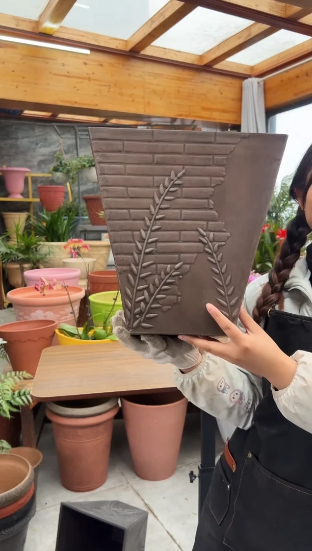 30.5*30.5/10FC30/【孤品】巧克力色浮雕墙壁纹理方花盆