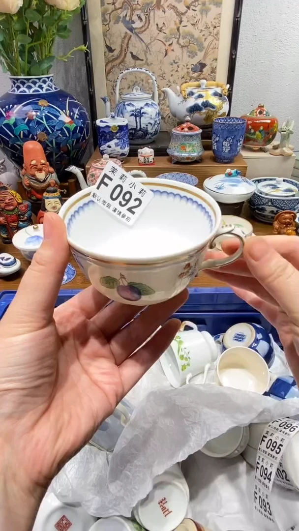 瓷片霜****3茉莉小莉商品一号092