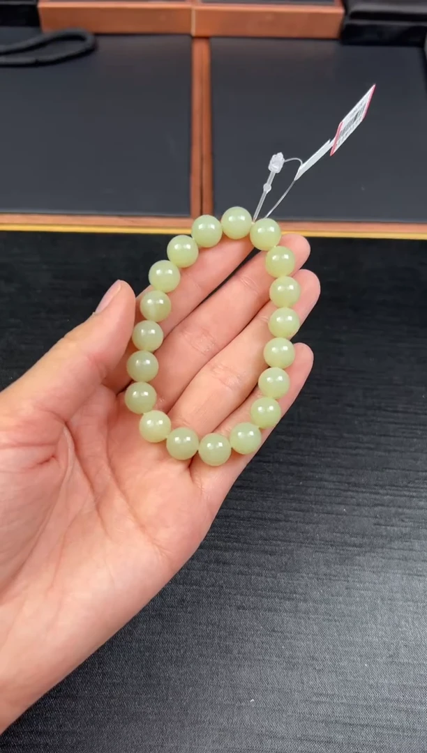 【闪购商品】和田玉手串未镶嵌若羌微色差近卡10