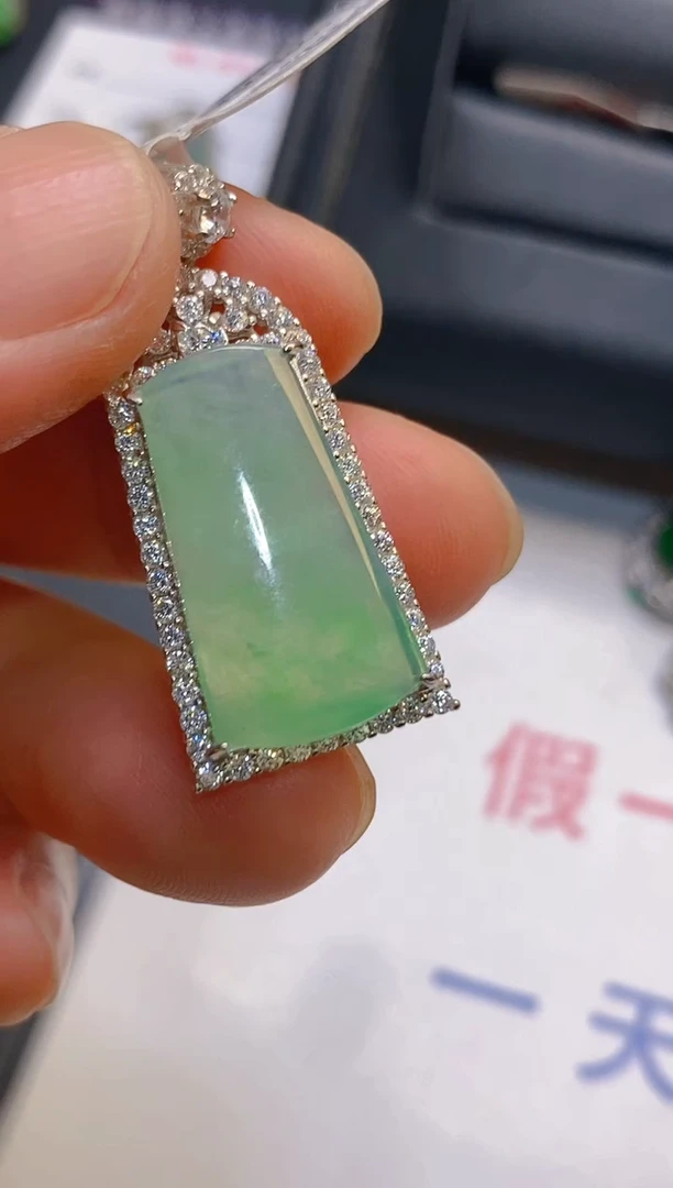 【闪购商品】翡翠耳饰银S925镶嵌天然A货翡翠1