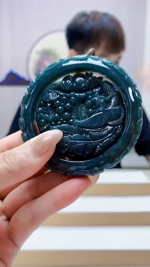 未镶嵌定制翡翠4868MM-毛货套镯83