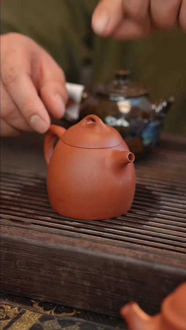 茶壶紫砂秦权 北红赤铁 半手工 160cc