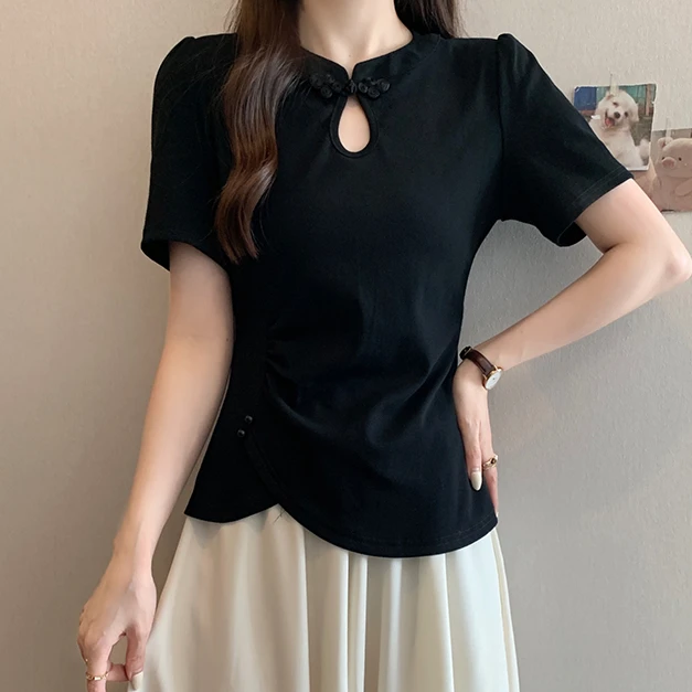 夏季2025年新款女纯色简约百搭设计感新中式镂空盘扣短袖T恤上衣