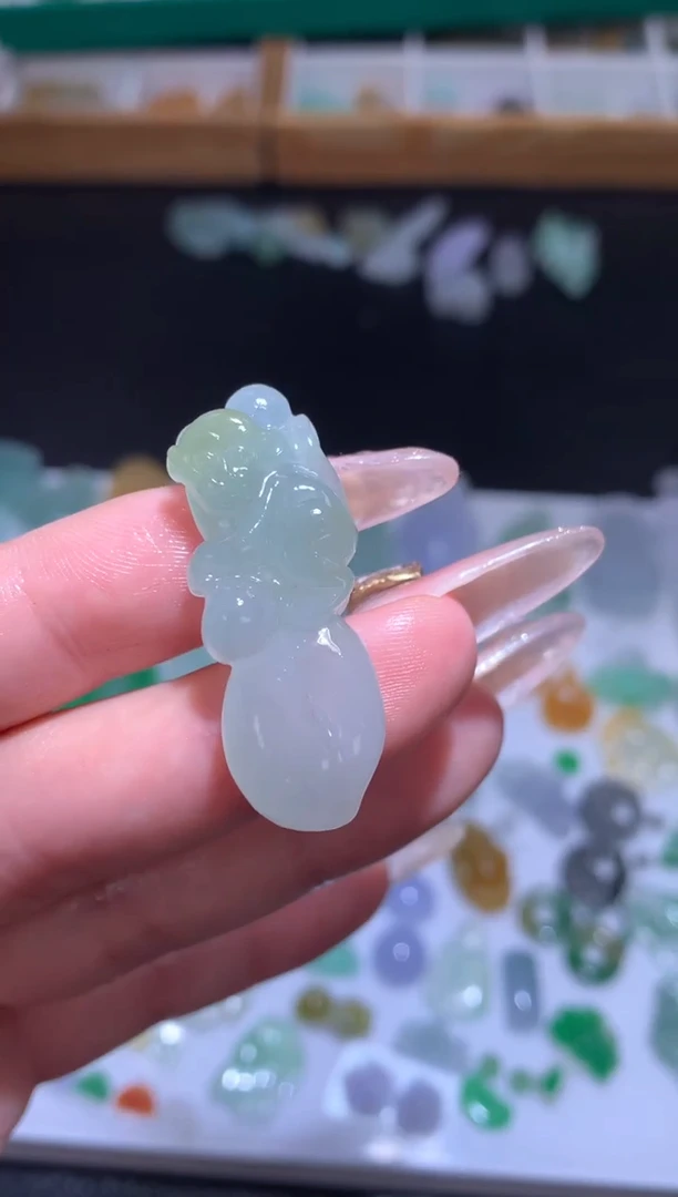 未镶嵌定制翡翠灵猴献瑞