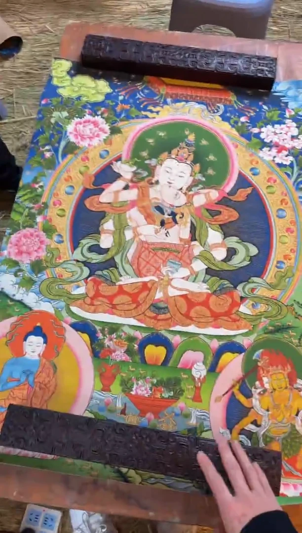 装裱画精品手绘唐卡链接--A118