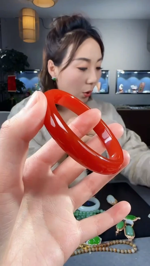 【闪购商品】玛瑙/玉髓手镯未镶嵌56 57圈口