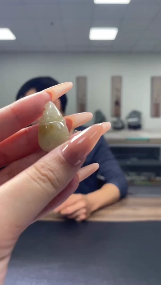 颈饰未镶嵌翡翠天然A货翡翠随机发一件8