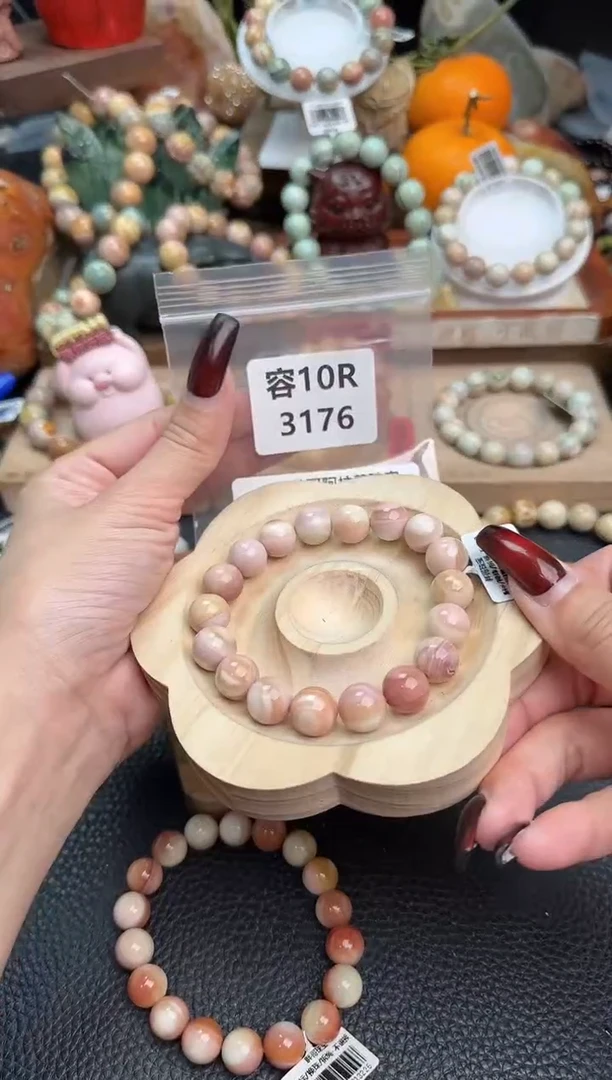 【闪购商品】石英质玉手链未镶嵌10R3176