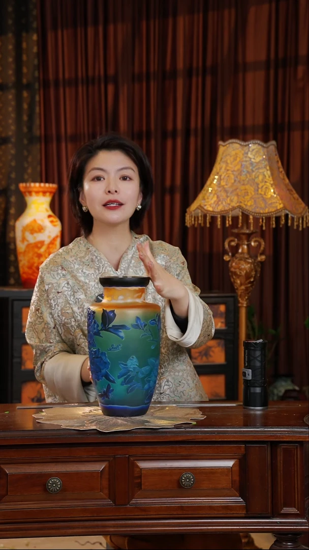 琉璃葛蕾。。。。。。。。
