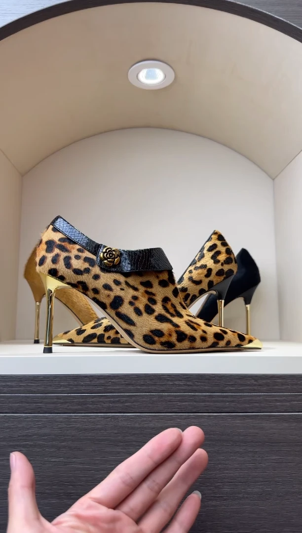 欧美旗帜豹纹高跟靴