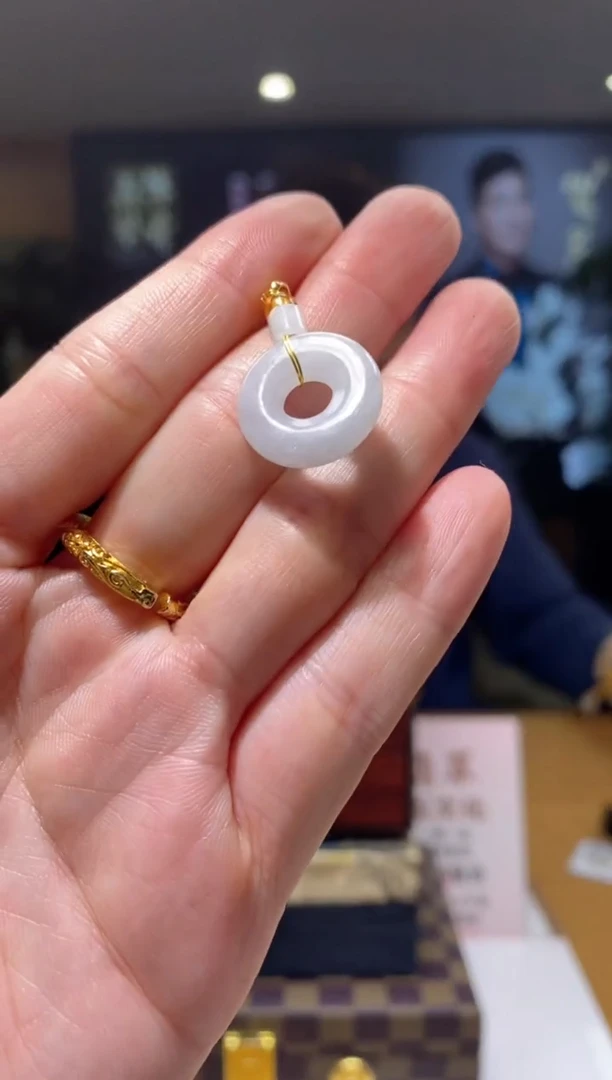 【闪购商品】翡翠颈饰未镶嵌B-@@MFCC022307多样性发一个