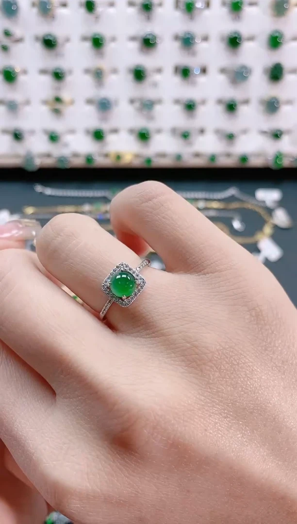 【闪购商品】翡翠戒指银S925镶嵌天然翡翠