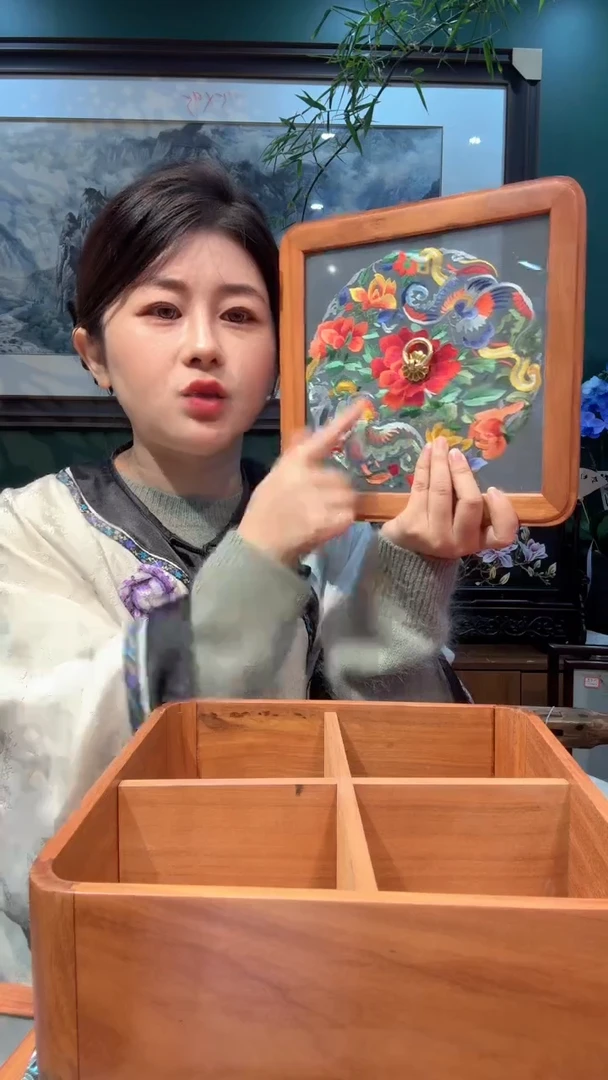 横款非遗苏绣纯手工刺绣果盒