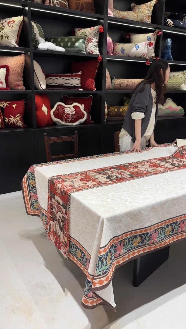 毛绒定制暮光花园桌布 180*330