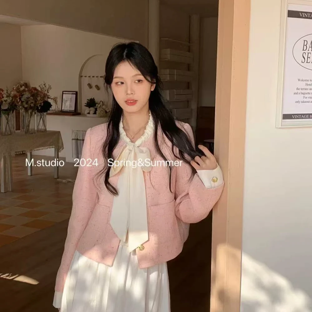 2025春款女装气质甜美蝴蝶结领小香风独特外套超好看减龄慵懒风