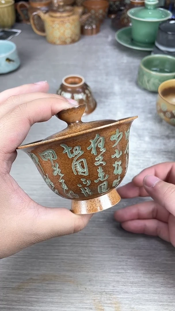 龙泉青瓷仓储大放漏