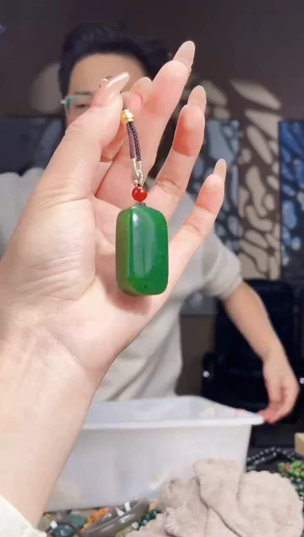 【闪购商品】和田玉颈饰未镶嵌拍一发一