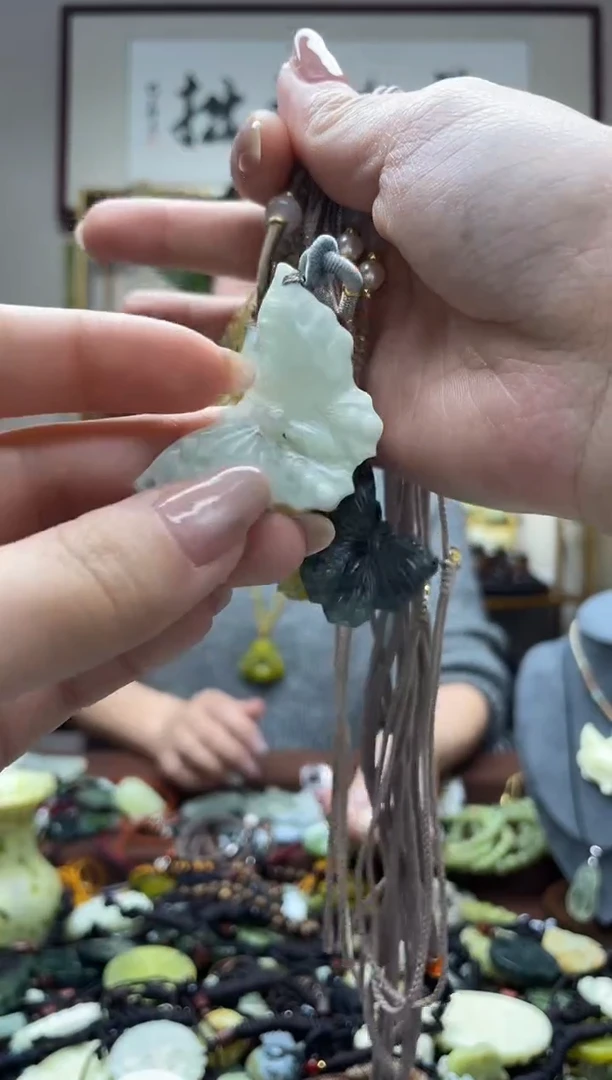 未镶嵌岫玉吊坠·多样性发货拍一发一
