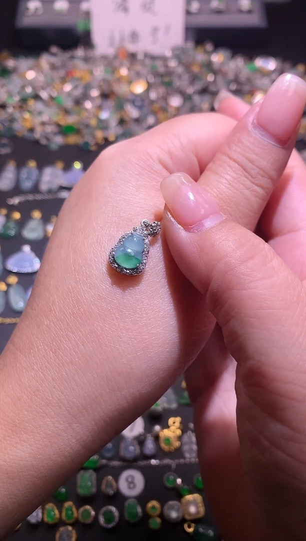 【闪购商品】翡翠吊坠(不含链)银S925镶嵌1