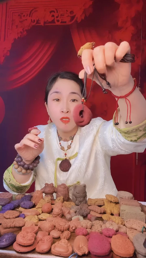 【闪购商品】泥塑瑕疵龙涎玫瑰平安扣
