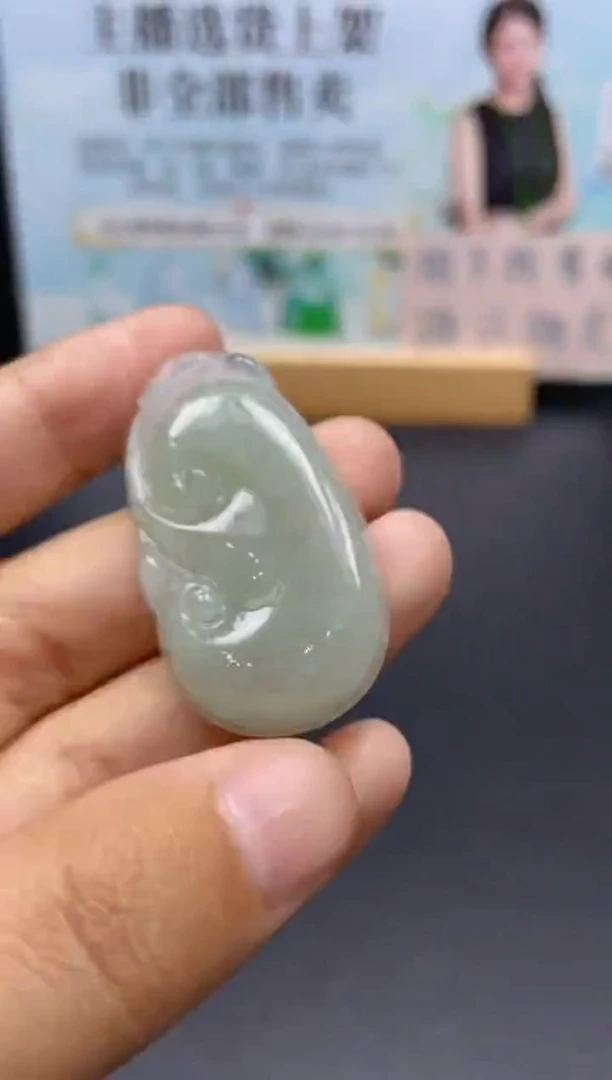 颈饰未镶嵌翡翠天然翡翠A货223