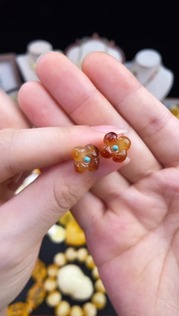 琥珀未镶嵌珠宝奇石柒月