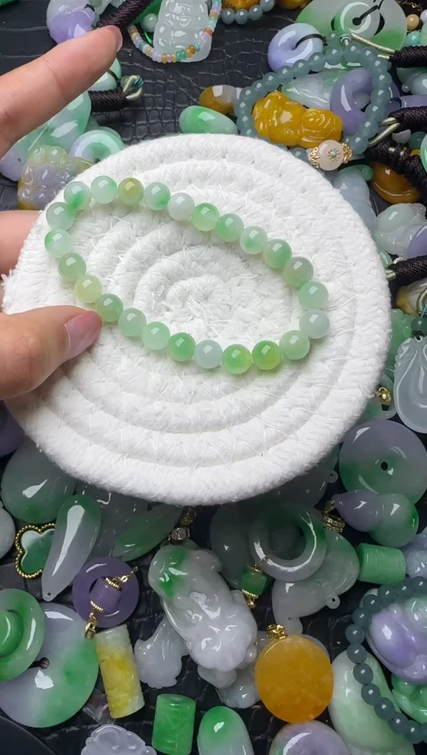 颈饰未镶嵌翡翠缅甸翡翠吊坠