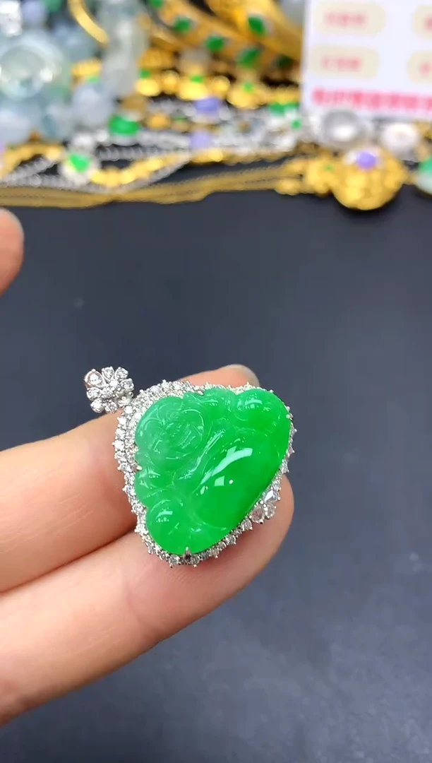 颈饰18K金镶嵌翡翠594-中国好珍宝