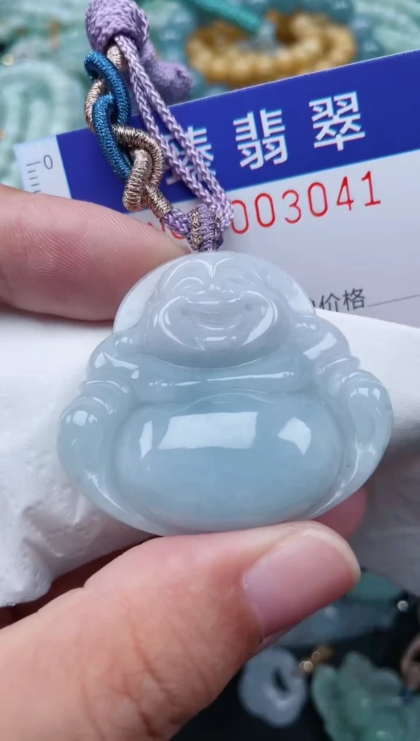翡翠未镶嵌颈饰.0003041