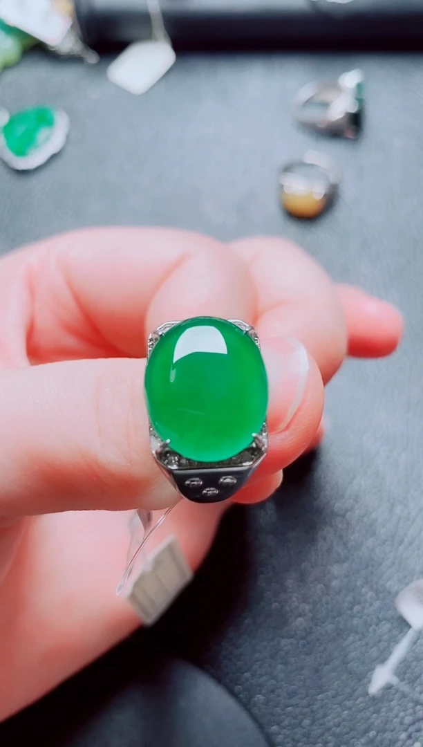 银S925镶嵌戒指翡翠111