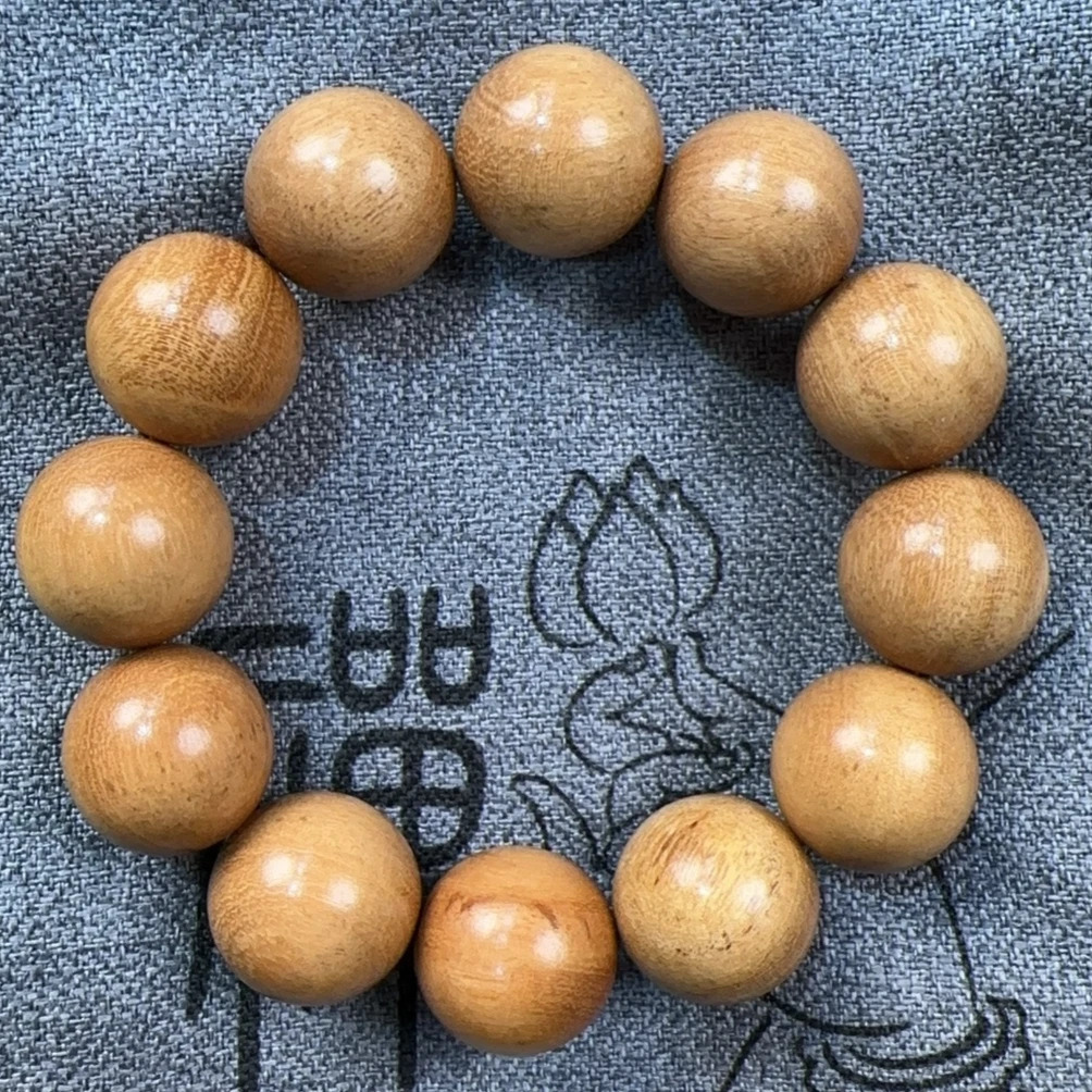 2.0 檀香圆珠手串【402】