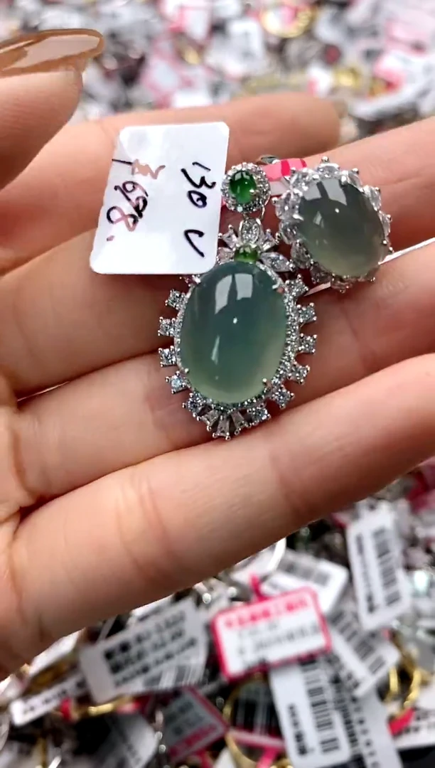 【闪购商品】翡翠戒指银S925镶嵌777777    8