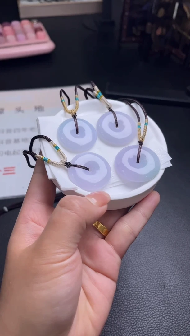 【闪购商品】翡翠颈饰未镶嵌G41 多样性发一件/配绳子