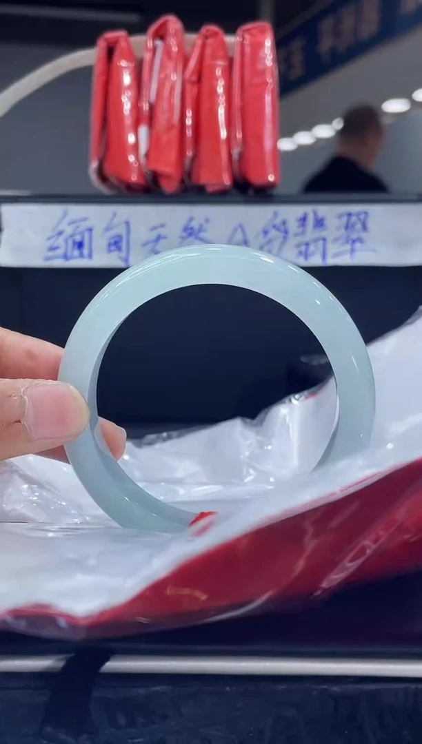 未镶嵌手镯翡翠12