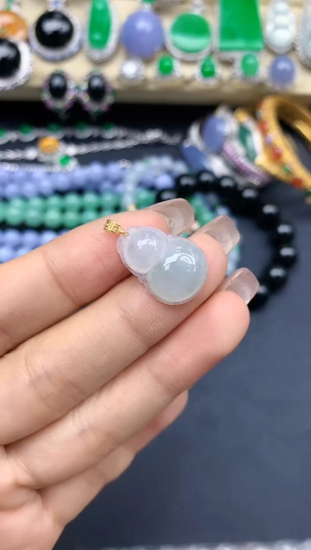 颈饰18K金镶嵌翡翠185-中国好珍宝