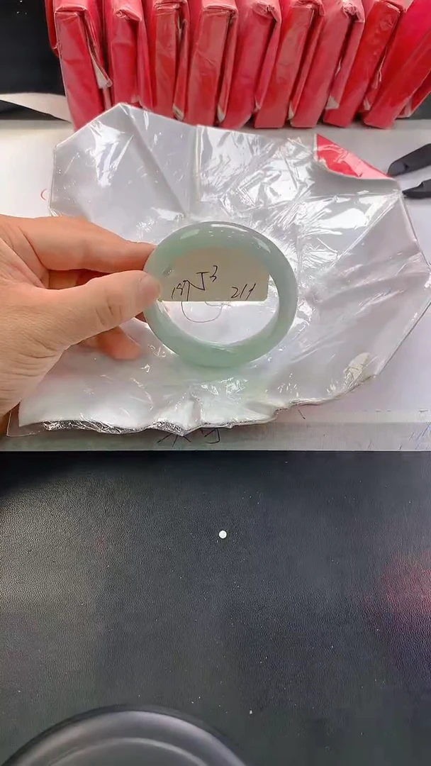 未镶嵌手镯翡翠211