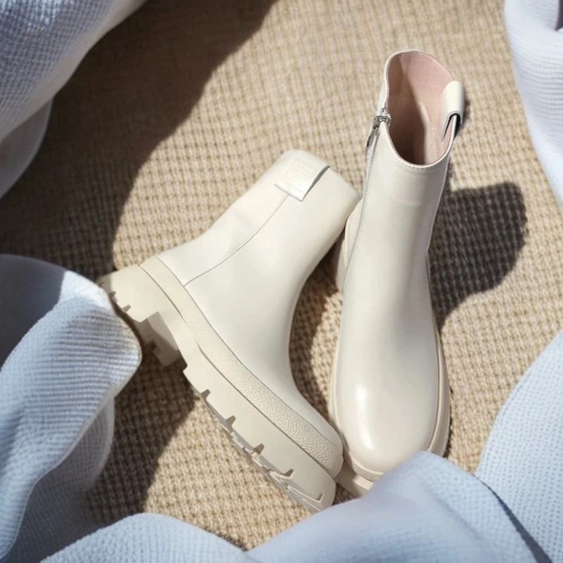 女2025年秋季新款儿童短靴韩版时尚简约百搭女童皮靴圆头单靴