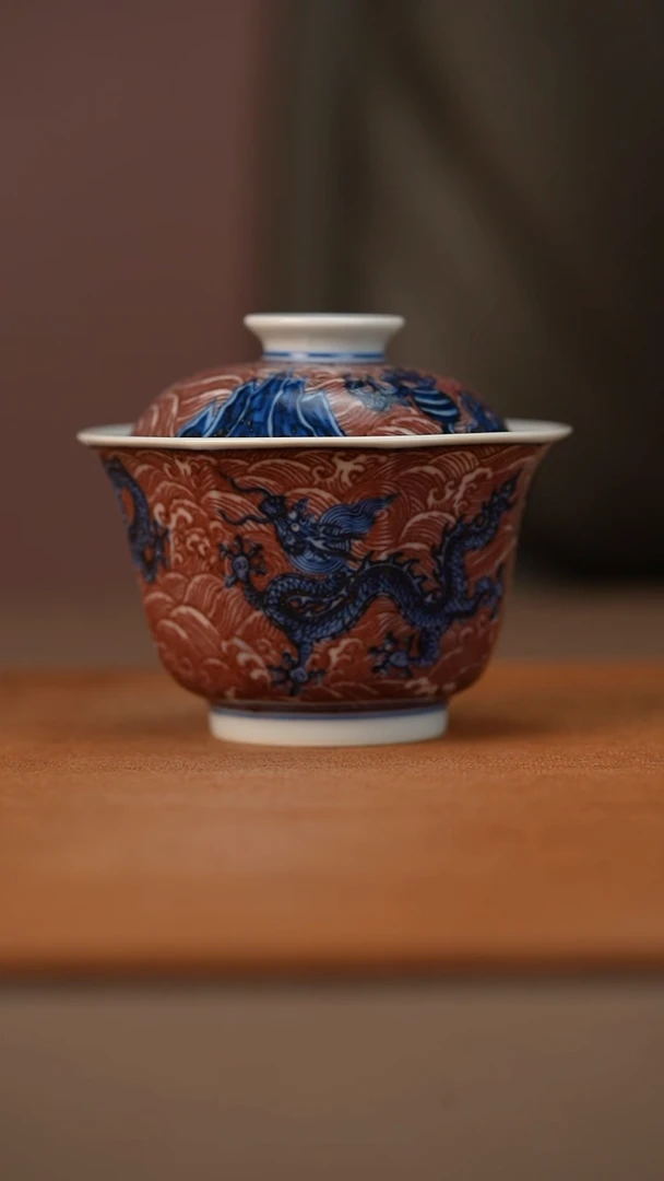 陶瓷又见春风青花釉里红海水龙纹八方盖碗