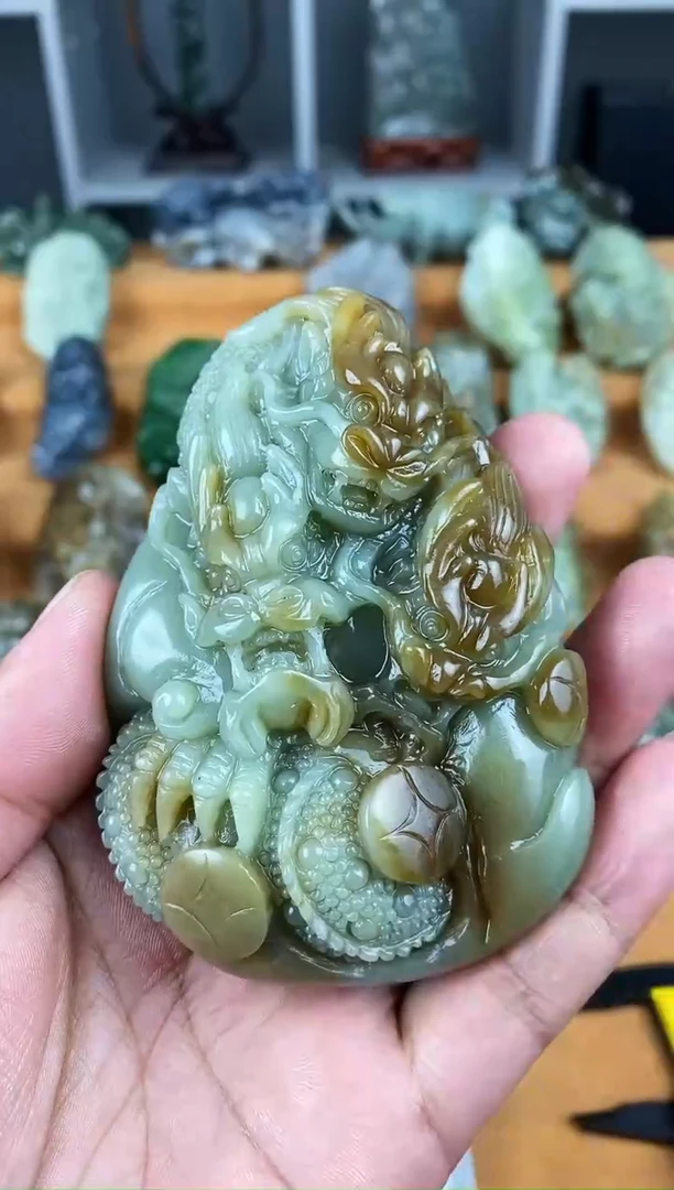 未镶嵌和田玉把件1