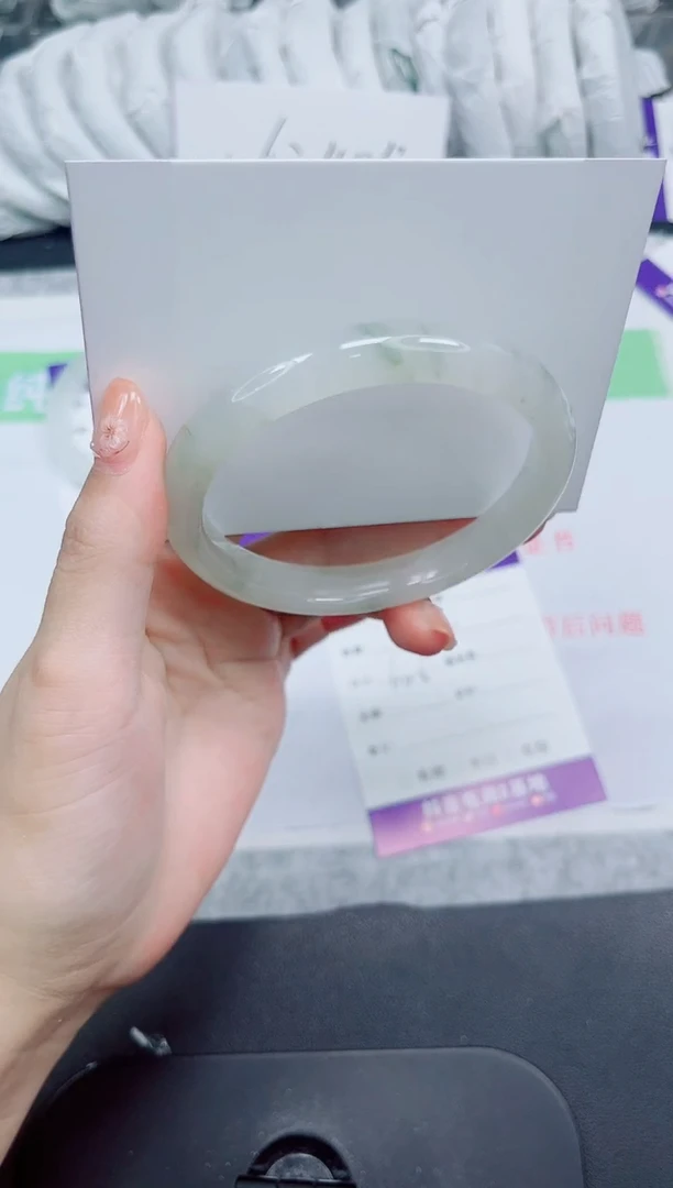 石英质玉手镯未镶嵌11-60