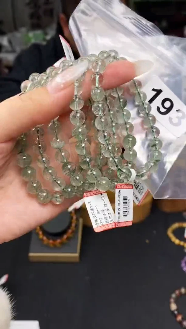 【闪购商品】水晶手串未镶嵌手串193多样性发其一