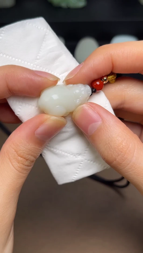 和田玉未镶嵌颈饰8